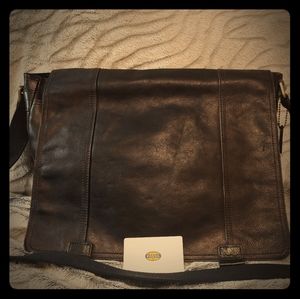 Over the shoulder messenger bag .
